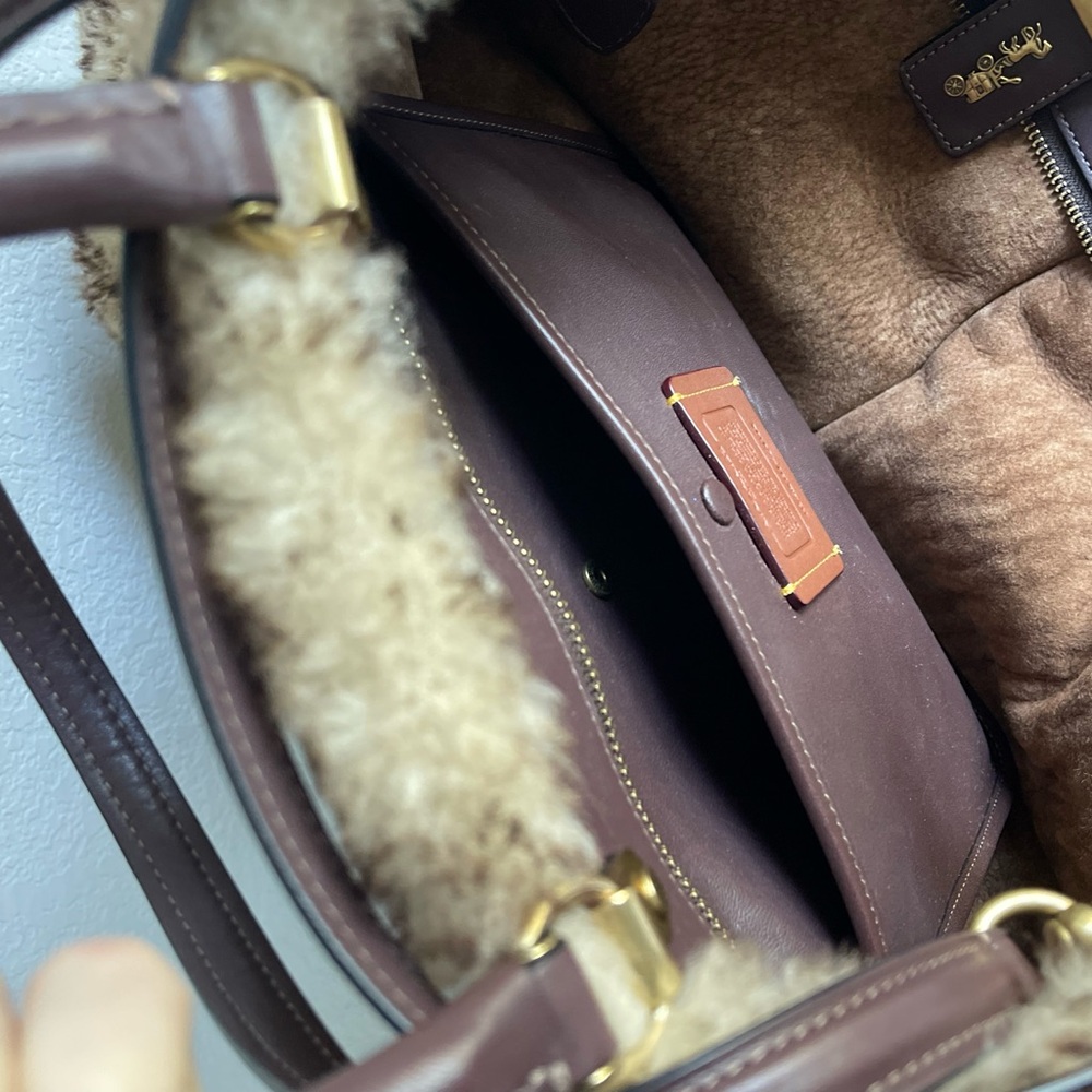 Coach 1941 Rogue Shearling Tote - Picture 4 of 10
